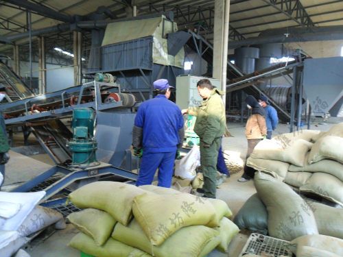 5萬噸腐殖酸+羊糞有機無機肥、有機肥 