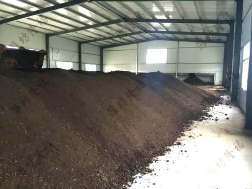3萬(wàn)噸豬糞有機(jī)肥