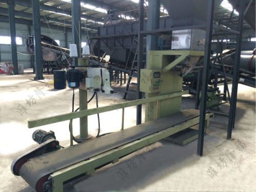 3萬(wàn)噸豬糞有機(jī)肥